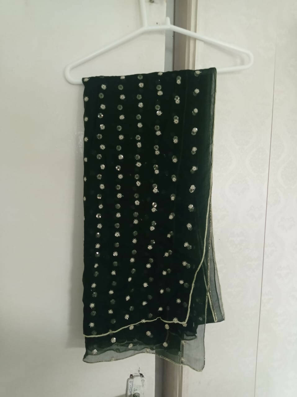 Green Maxi With Dupatta | Women Froks & Maxis | X-Small | Preloved