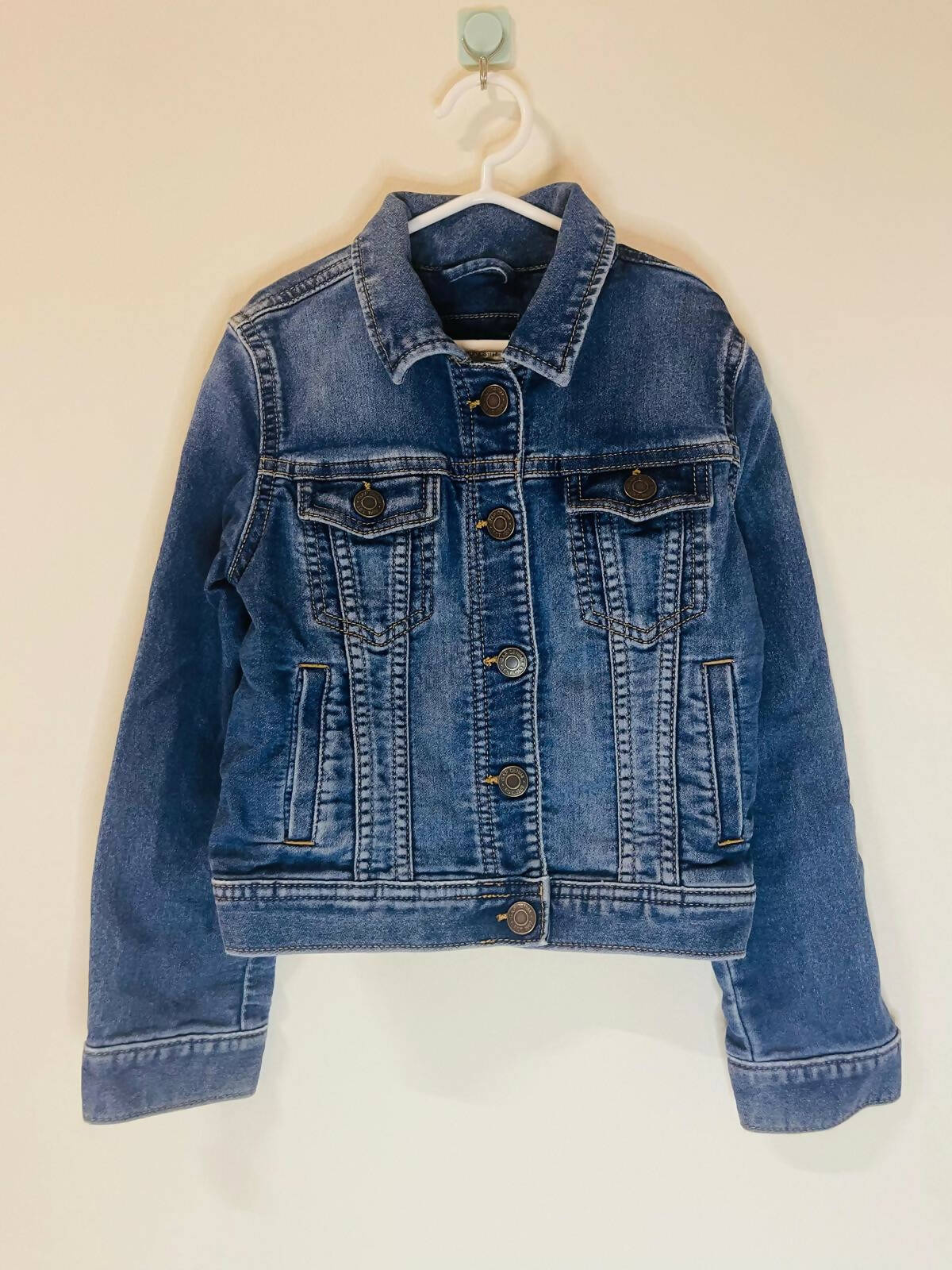 Gap kids | Blue denim jacket (size 6-8) | Girls Tops & Shirts | Brand New