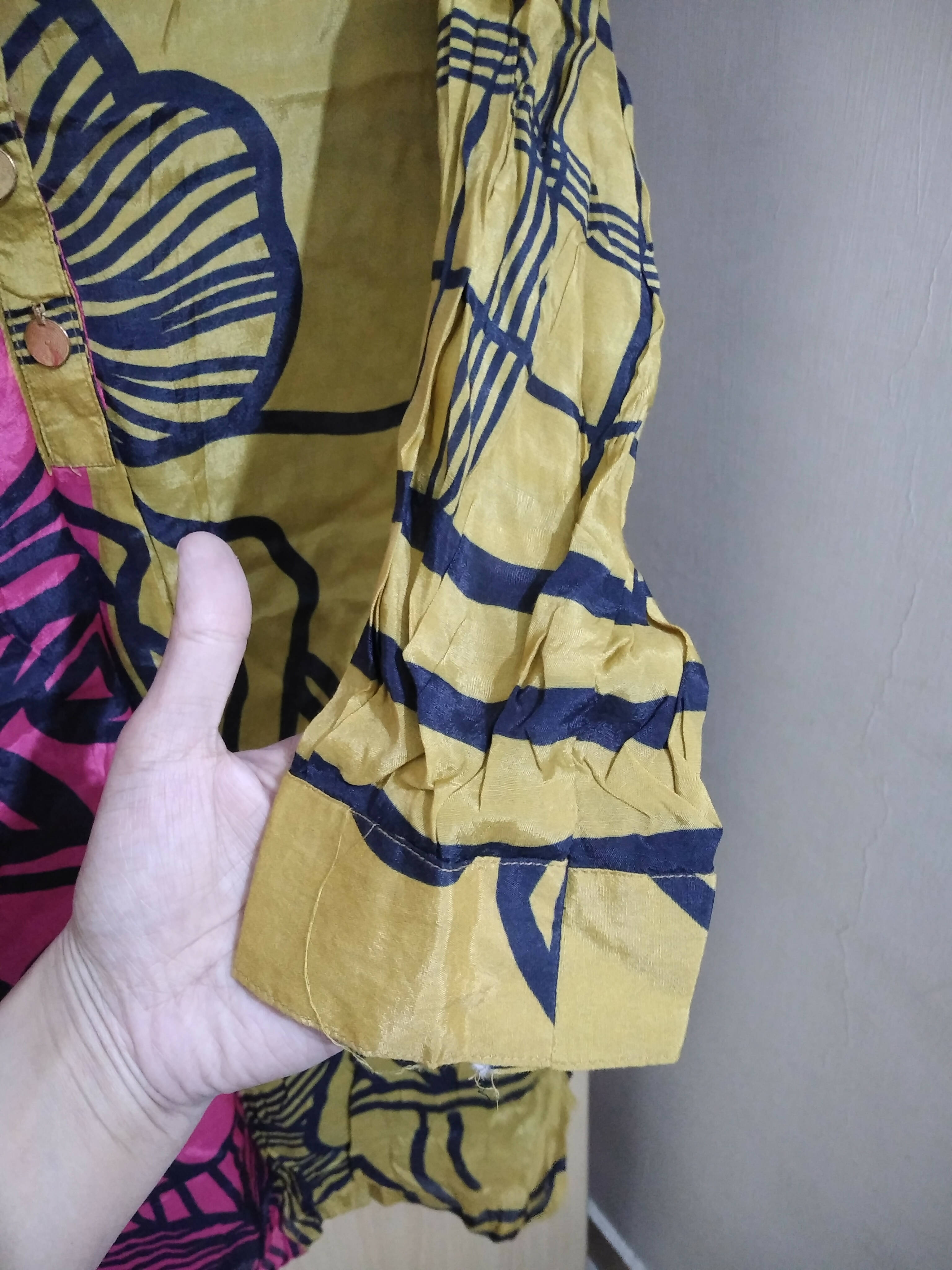 Limelight | Beautiful Silk Shirt & Dupatta ( Size: M ) | Women Formals | New