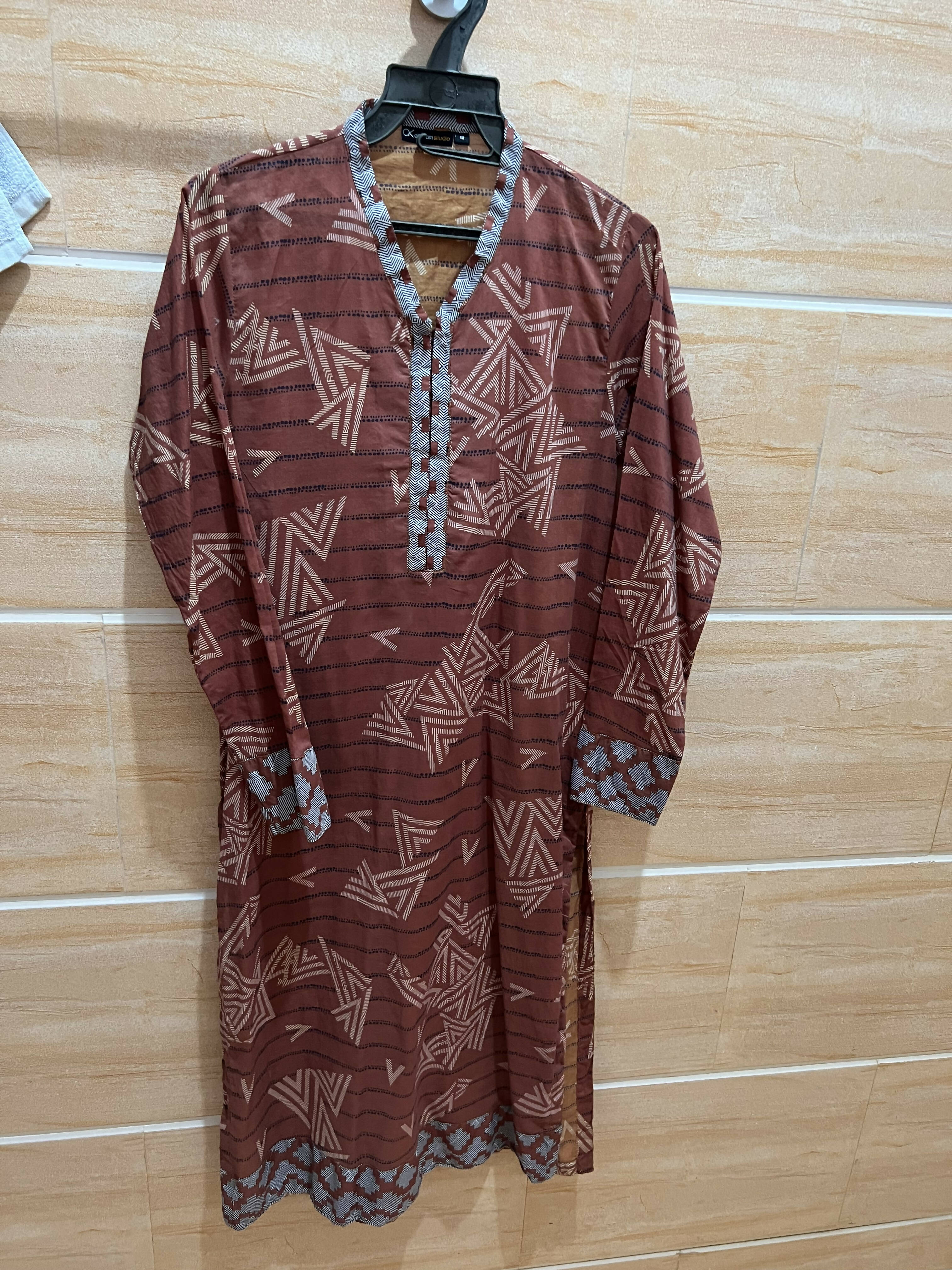 Alkaram | Women Branded Kurta | Small | Preloved