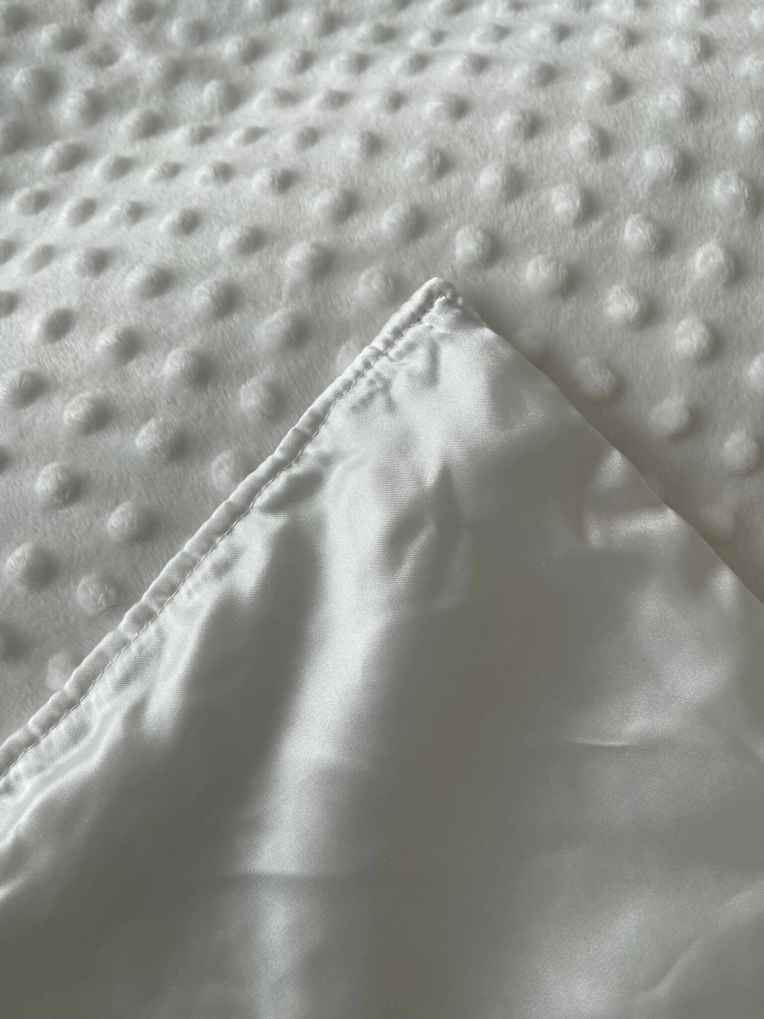 White baby blanket silk fabric on one side | Baby Accessories | Preloved