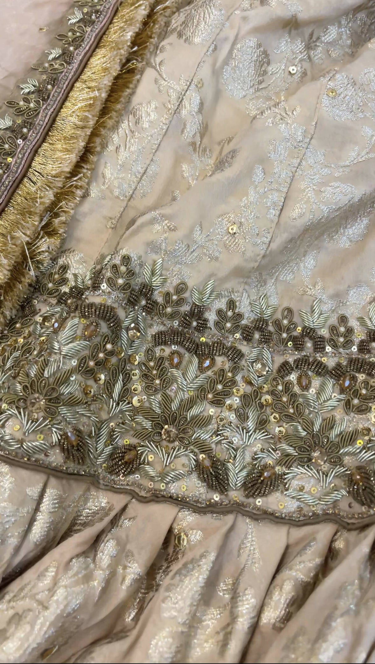 Meena Kari | Stunning Ivory Pink Suit | Women Bridals | Small | Preloved