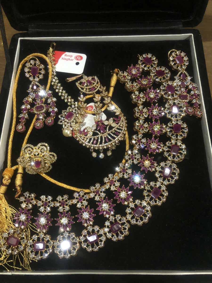 Roop Singhar | Heavy Jewellery Set | Women Jewellery | New – Bechlo.pk