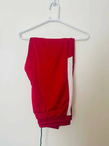 ھیںچو اور ریچھ | ریڈ پینٹ یونیسیکس (میڈیم) | مردوں کی جینز اور باٹمز | پریلوڈ