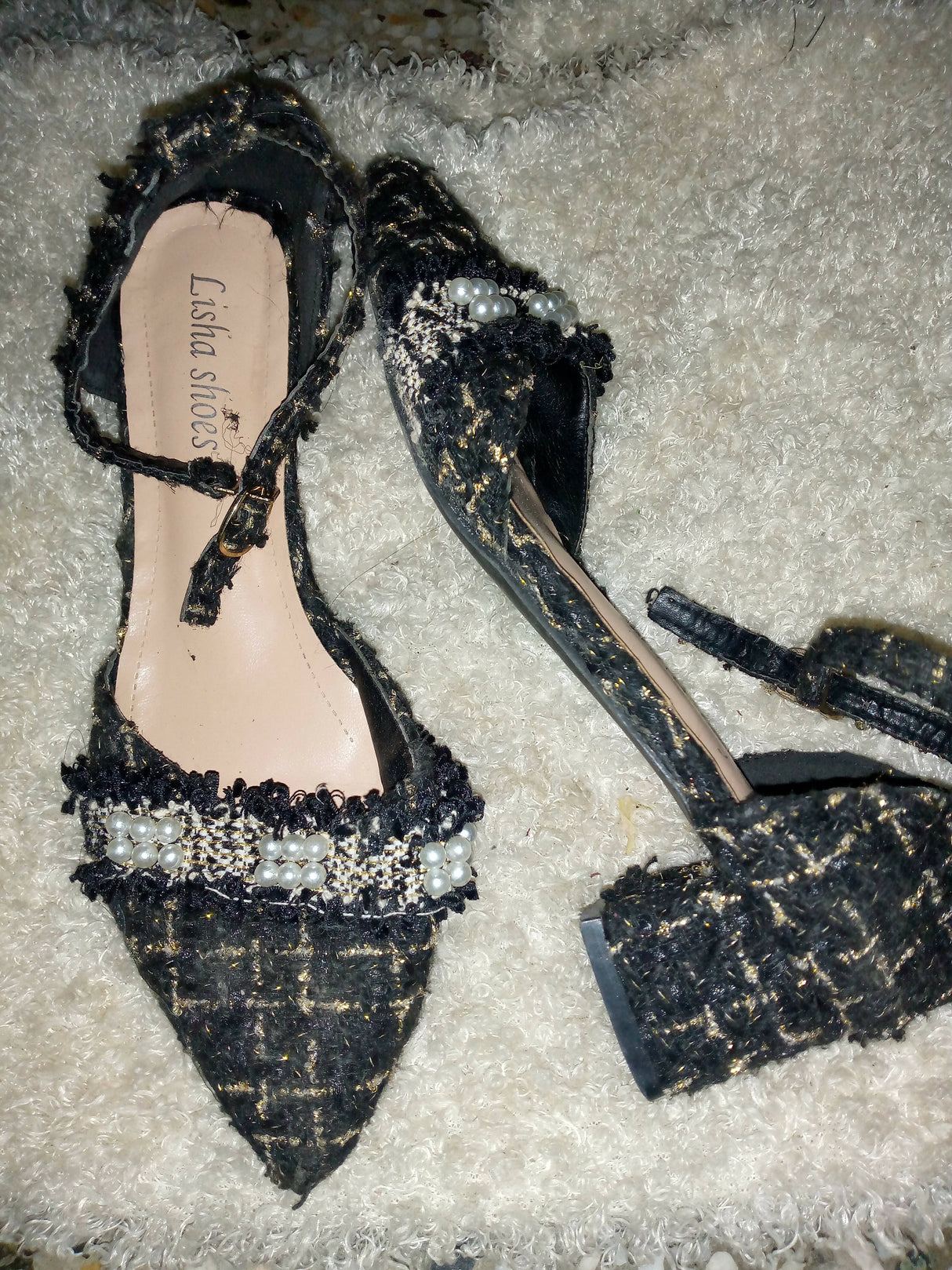 Black and golden fancy shoes |  Women Shoes |  Heels | Size: 37 | Preloved