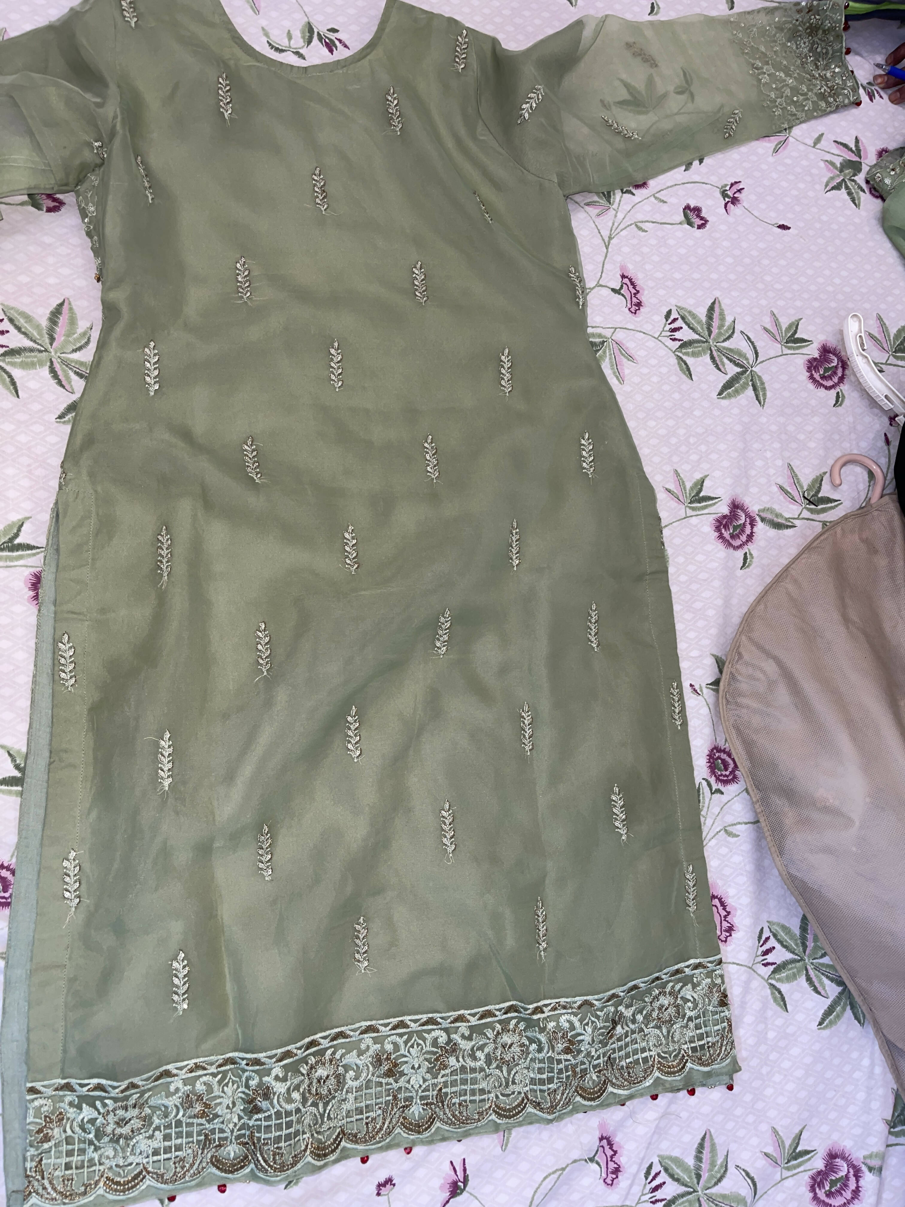 Motifz | Women Branded Formals | Medium | Preloved