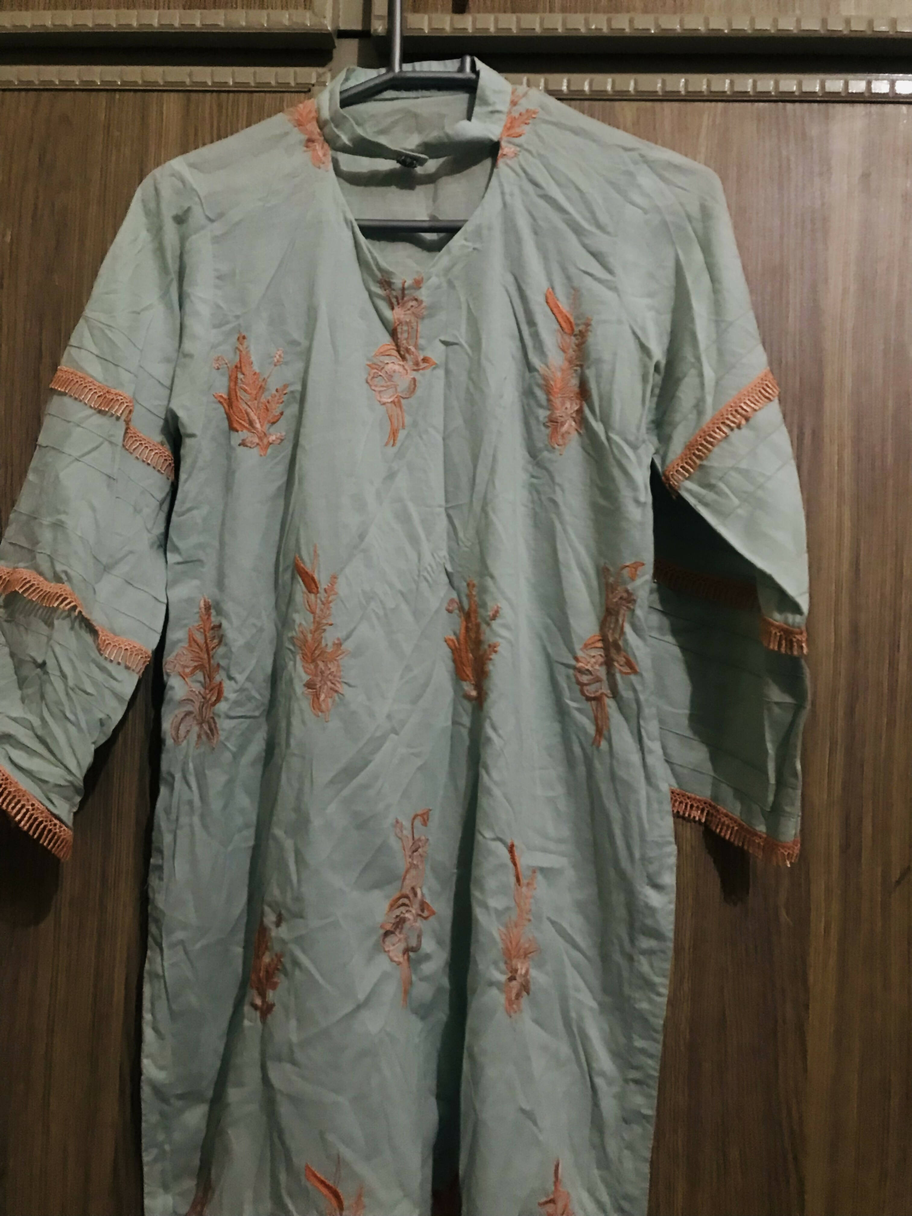 Nishat Linen | Women Branded Kurta | Medium | Preloved