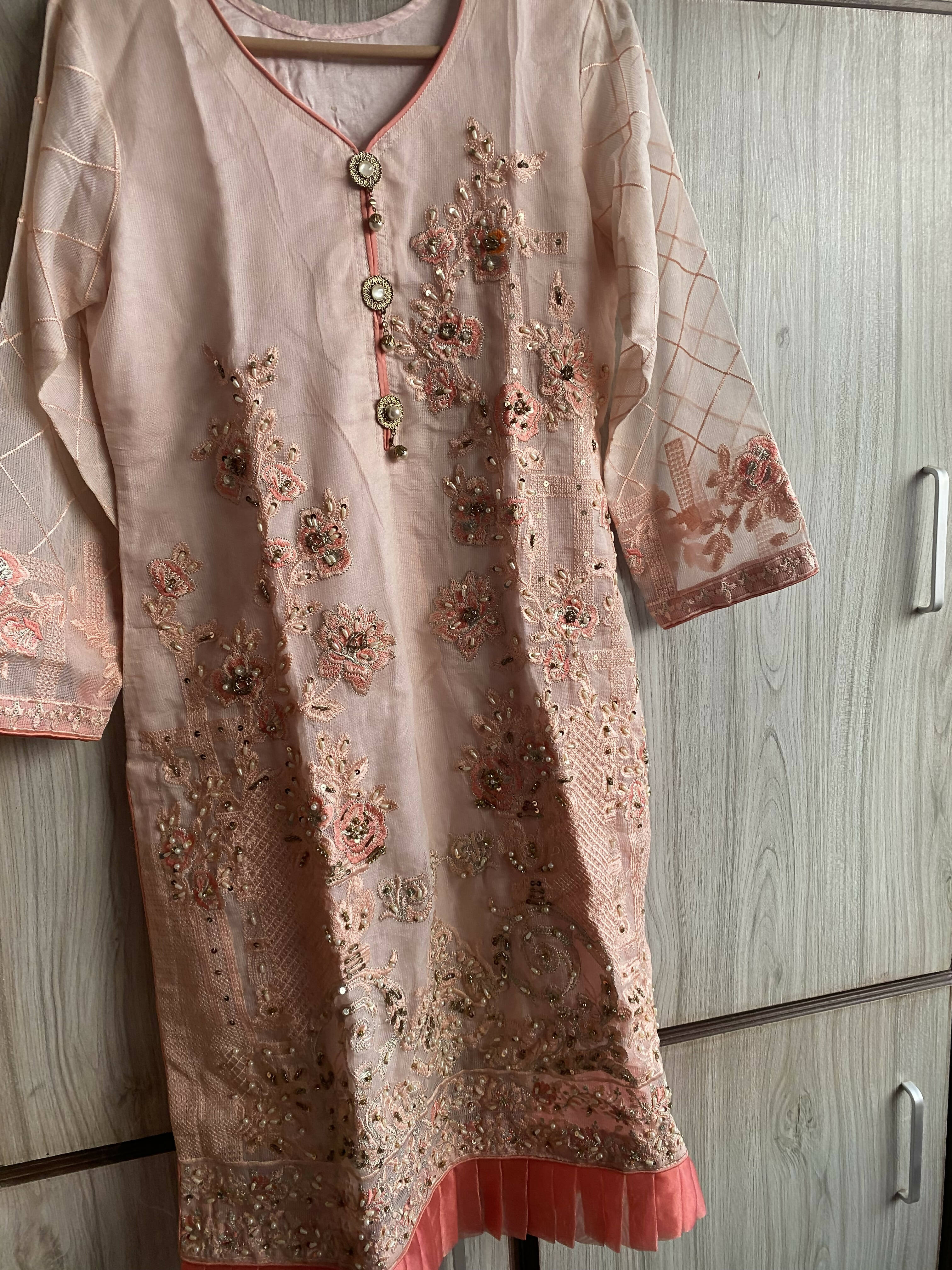 Beautiful Embroided Suit | Women Locally Made Formals | Medium | New