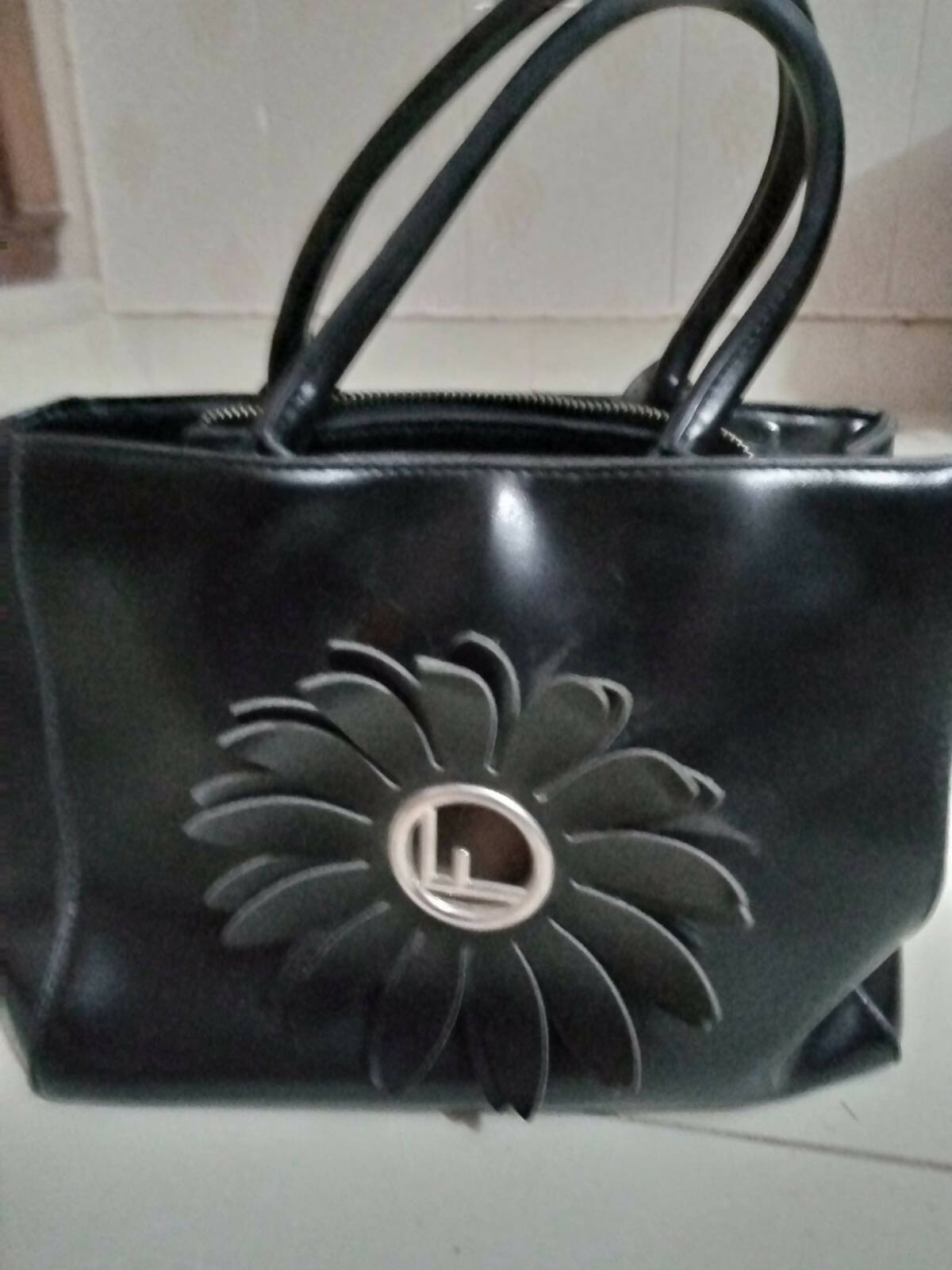 Black Leather Hand Bag | Women Bags | Worn Once