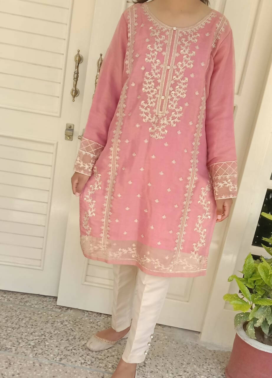 Pink Kurta With Trouser | Women Locally Made Formals | Medium | New