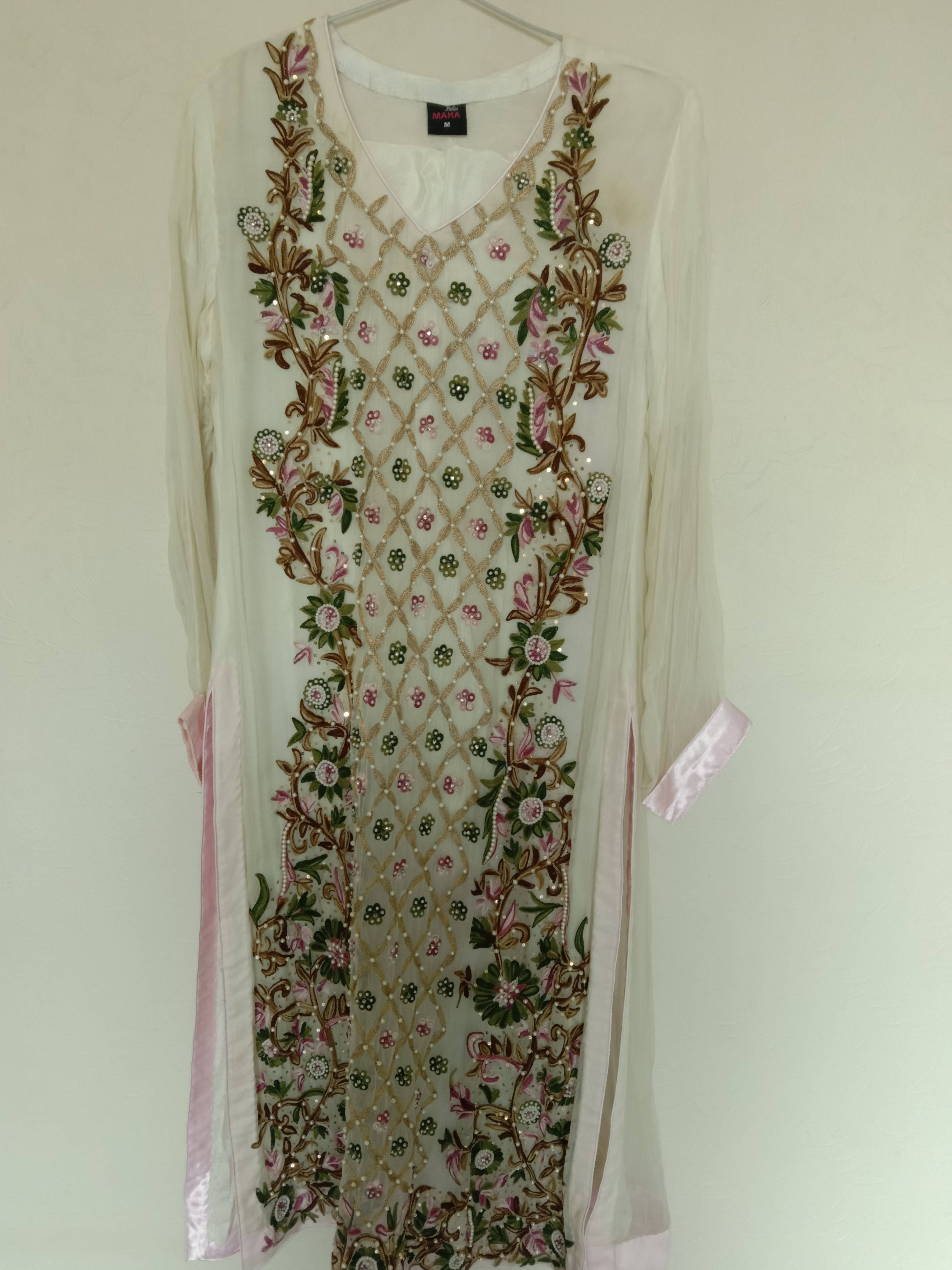 Embroidered 3Pc Suit | Women Branded Formals | Medium | Preloved