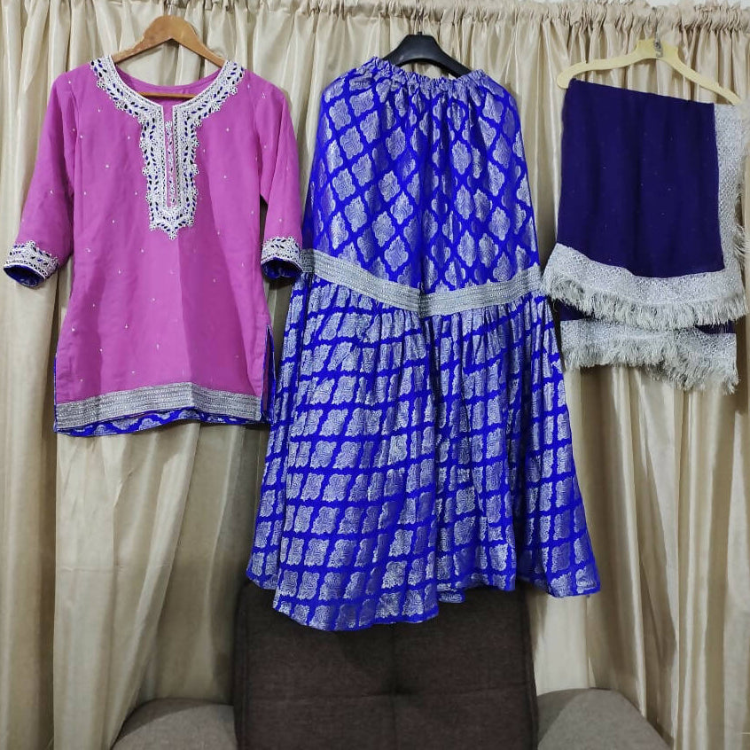 Pretty Gharara Shirt with Dupatta | Ghararas, Shararas & Lehangas | Women Locally Made Formals | Medium | Preloved