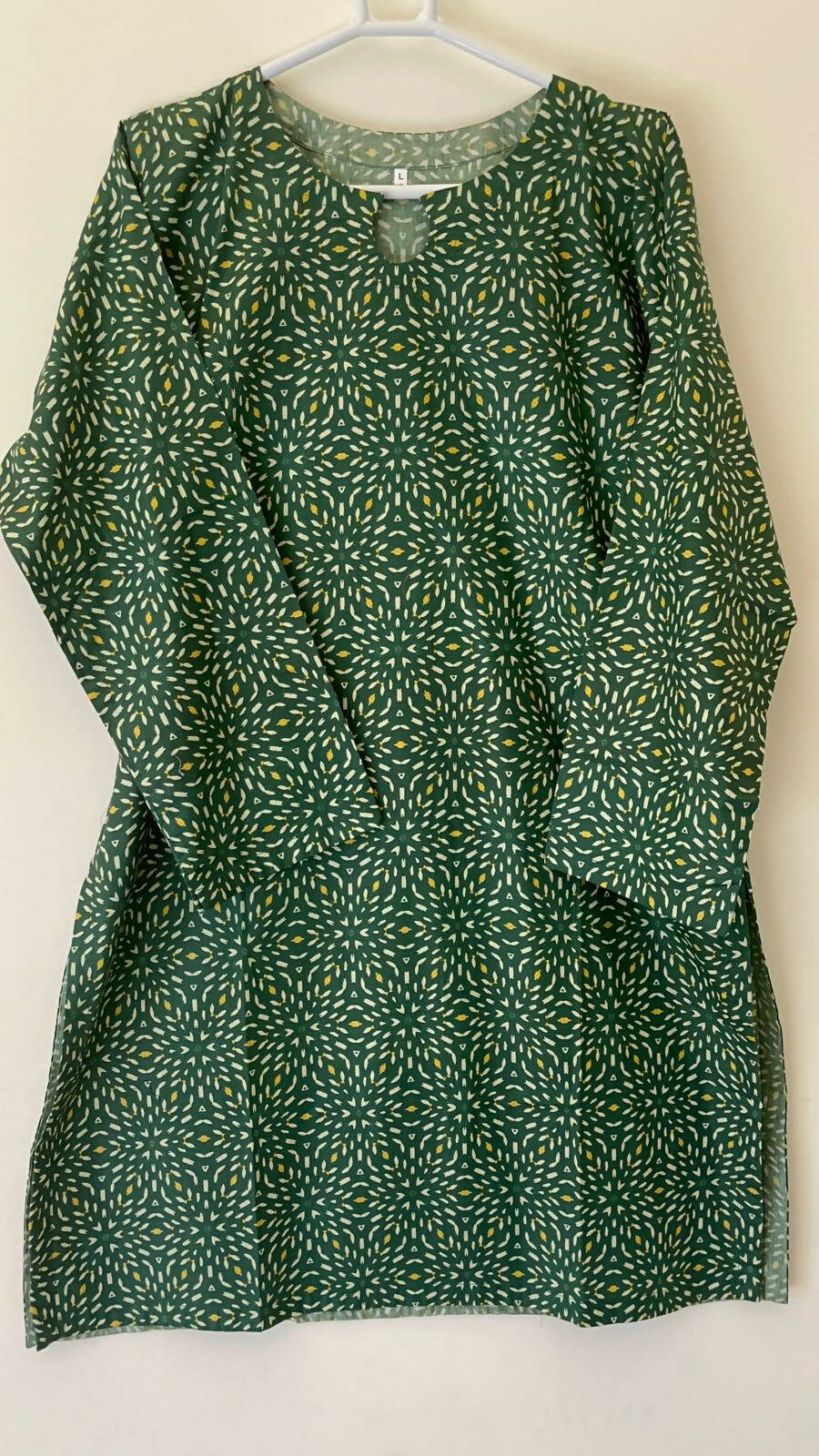Green Printed Kurta | Women Locally Made Kurta | Large | Brand New