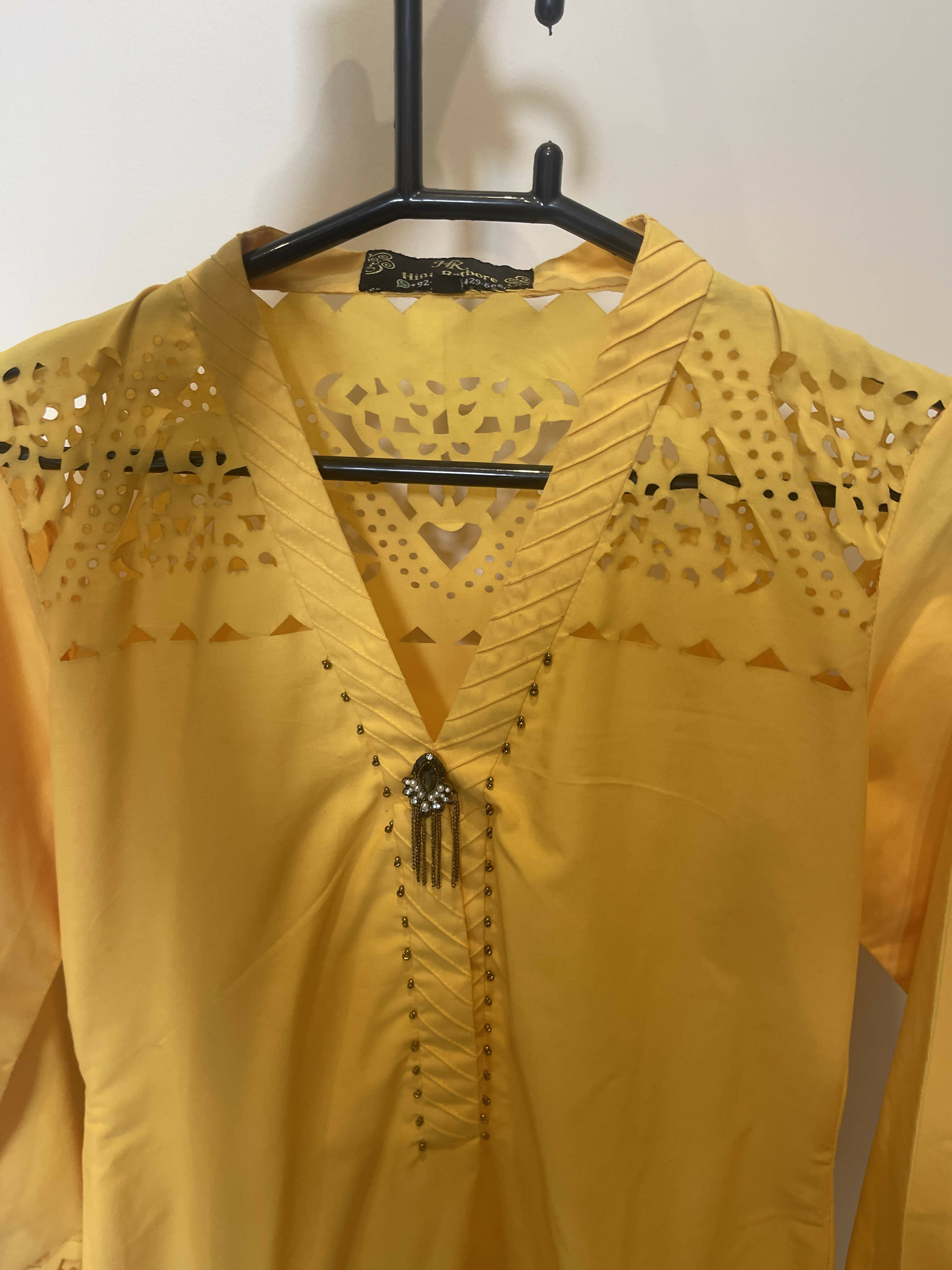 Hina Rathore | Yellow Kurta | Women Branded Kurta | Medium | New