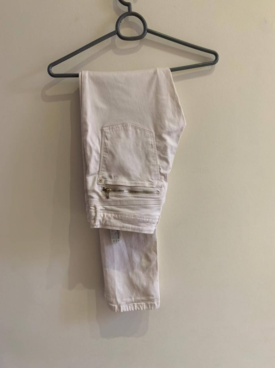 زارا | خاکستری جینز | خواتین کے نیچے اور پتلون | پریلوڈ