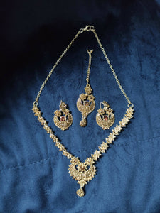 Beautiful Necklace | Women Jewelry | Necklace & Pendants| Worn Once