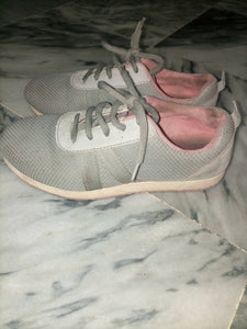 Ndure | Stylish Joggers for Girls | Girls Shoes | Size: 36 | Preloved
