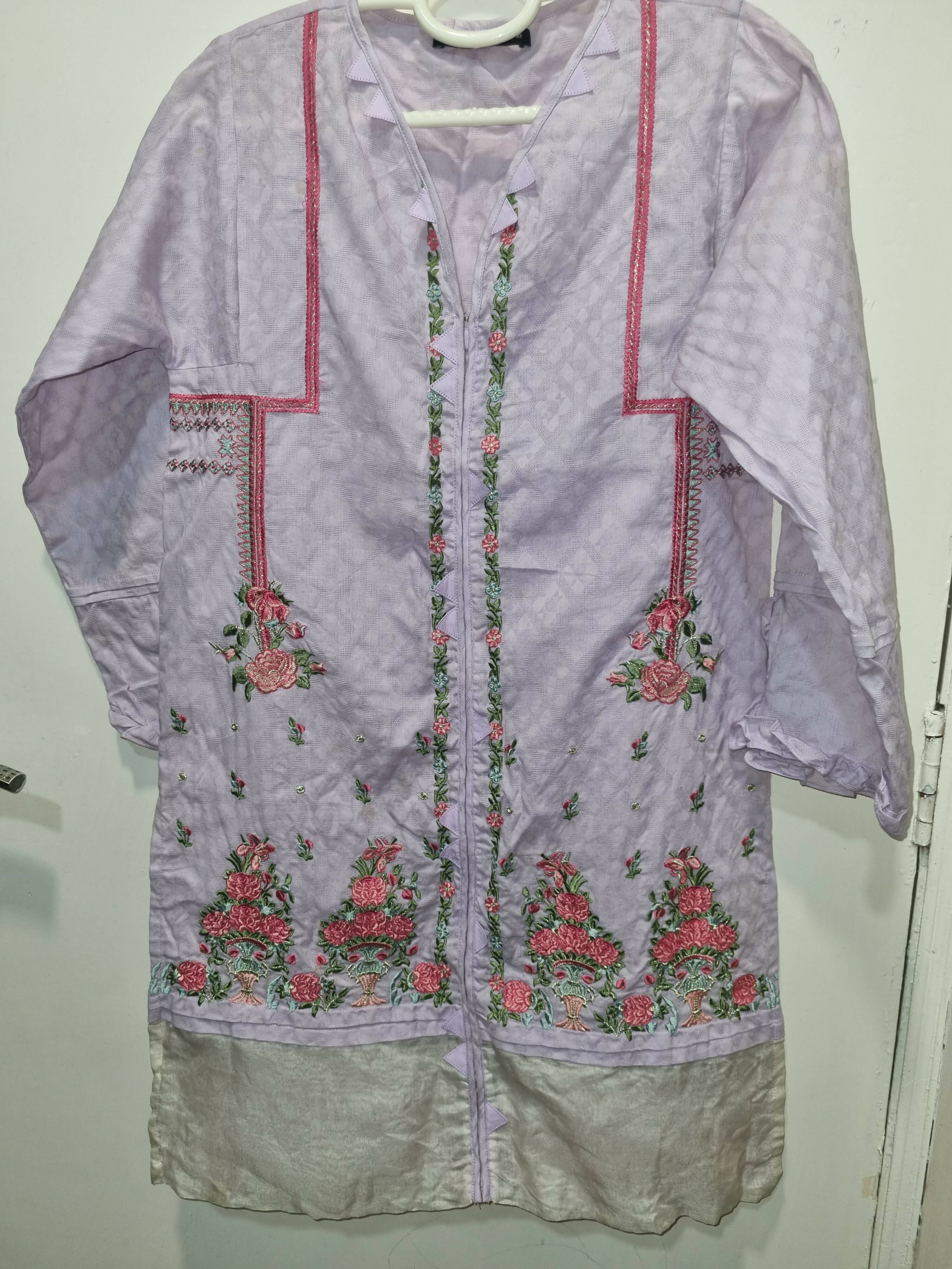 Khaadi | Embroider Kurta | Women Branded Kurta | Small | Worn Once