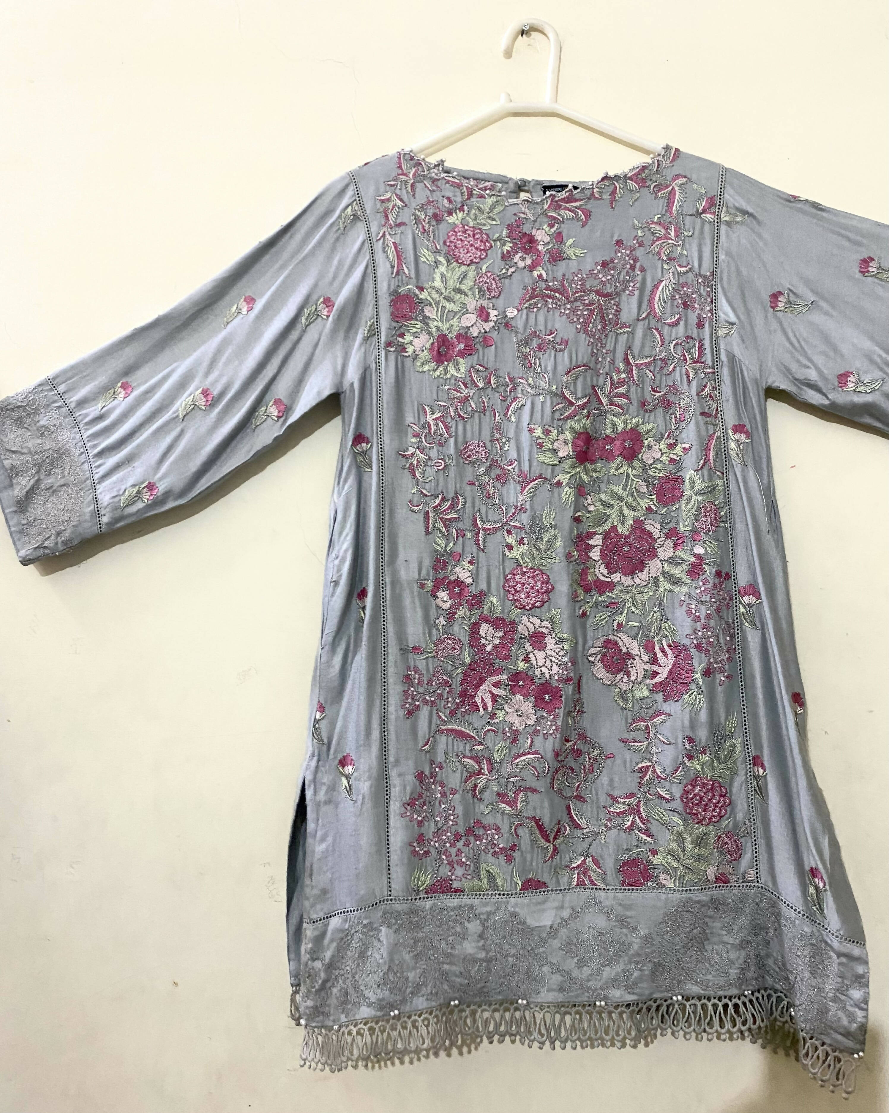 Sapphire | Semi Formal Kurta | Women Branded Kurta | X Small | Worn Once