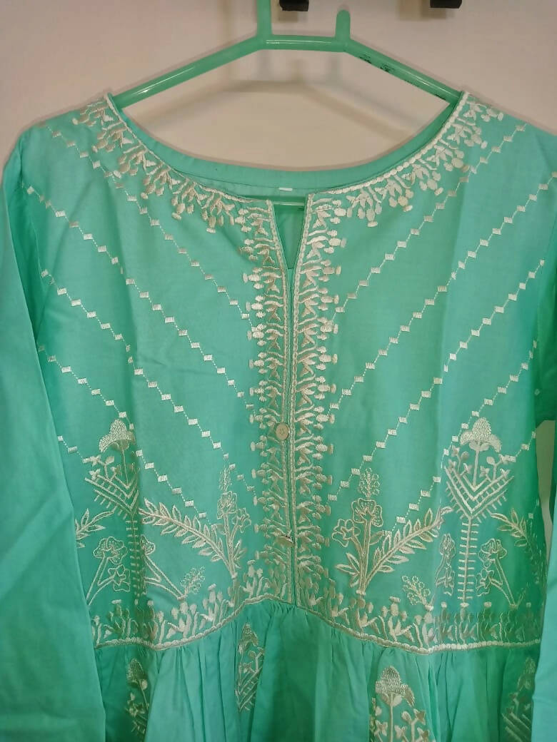 Embroided Kurta | Women Locally Made Kurta | Small | New