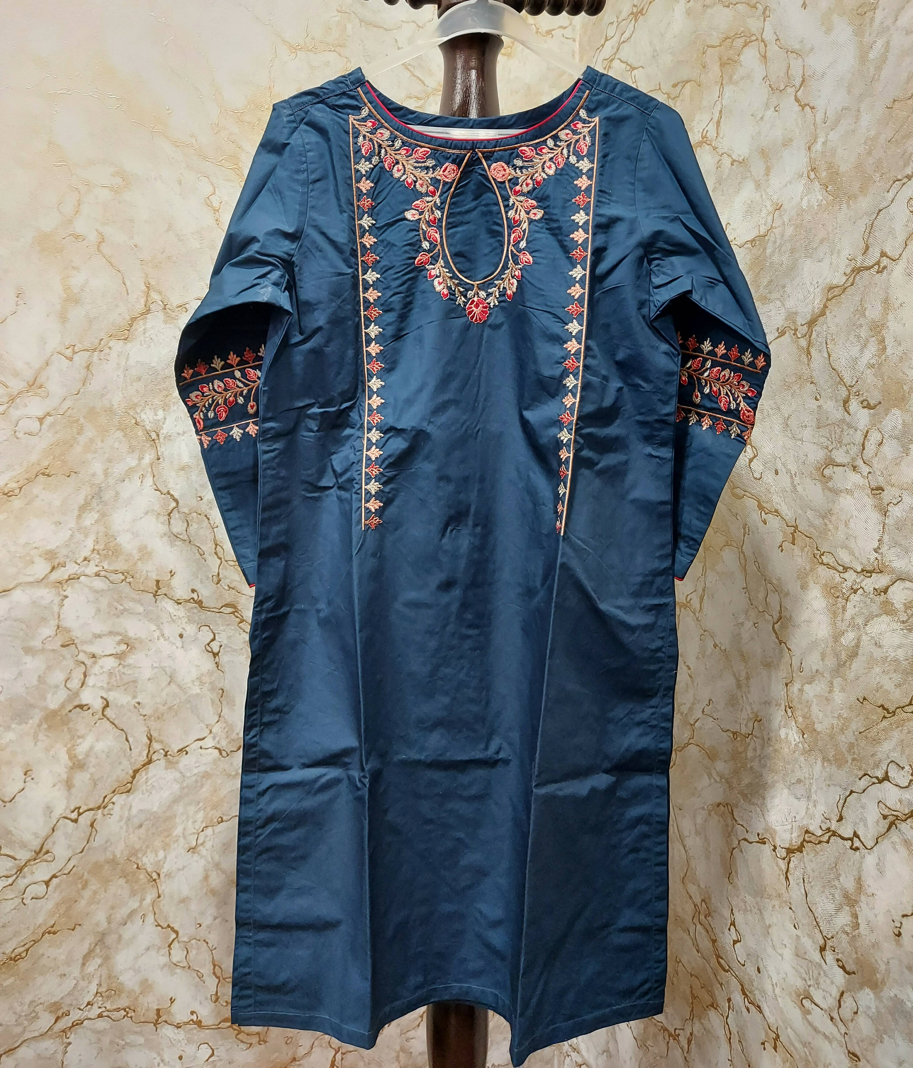 Minsa | Women Branded Kurta | Small | New