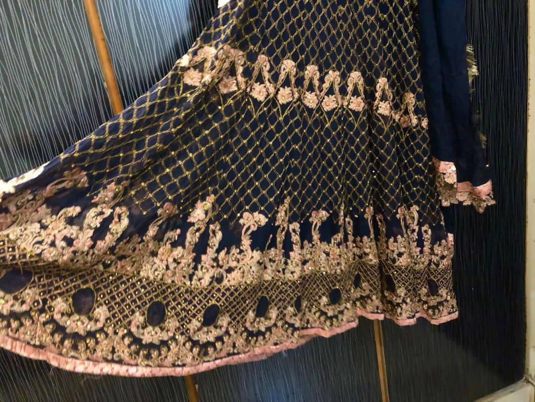 960D9D4B-D400-4010-B7DC-26650B5FD778