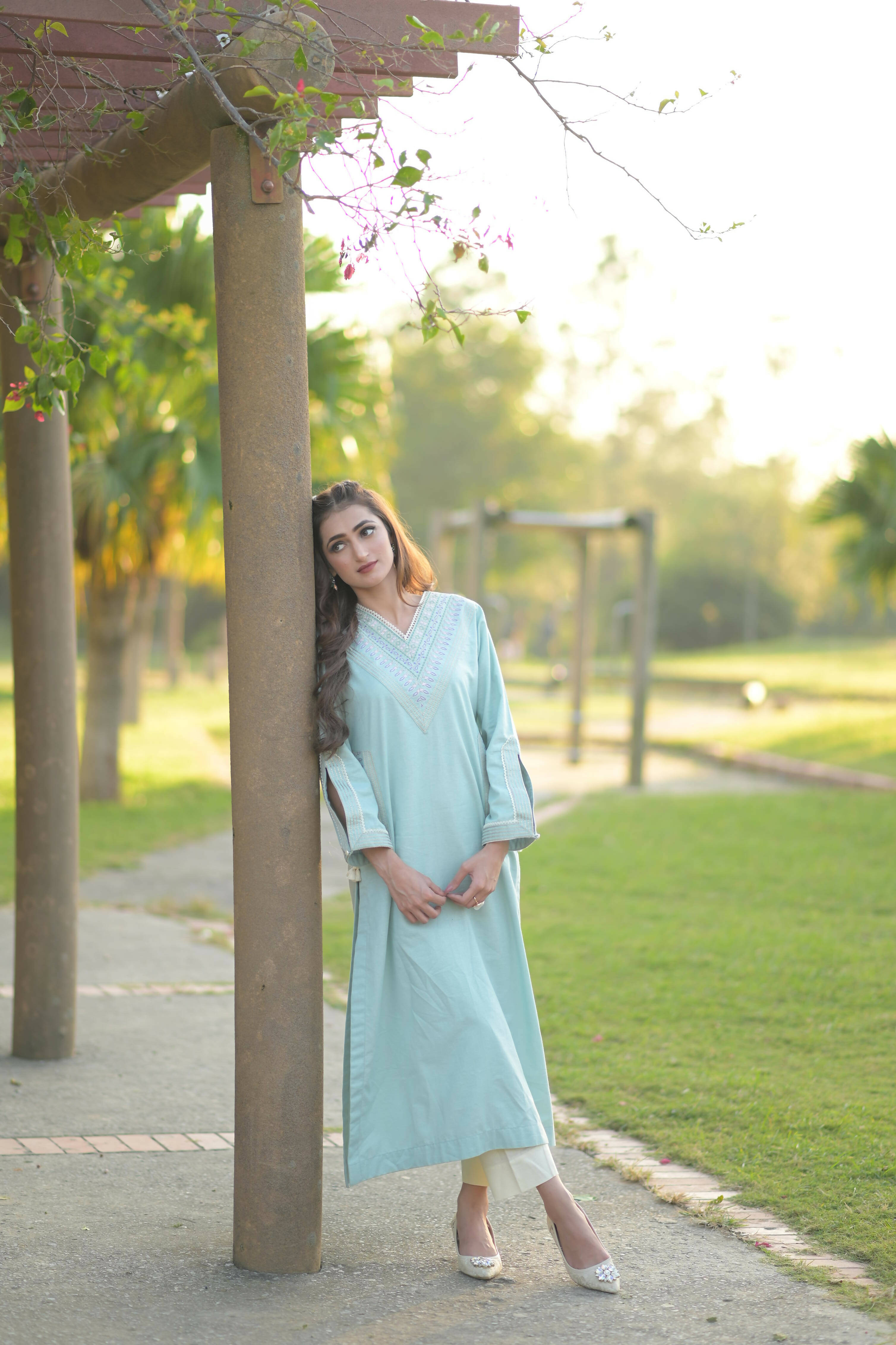 Knitted Blends | Women Branded Kurta | Small, Medium & Large | Brand New with Tags