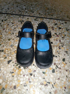 Bata | Girls Shoes | Size: 12 | Preloved