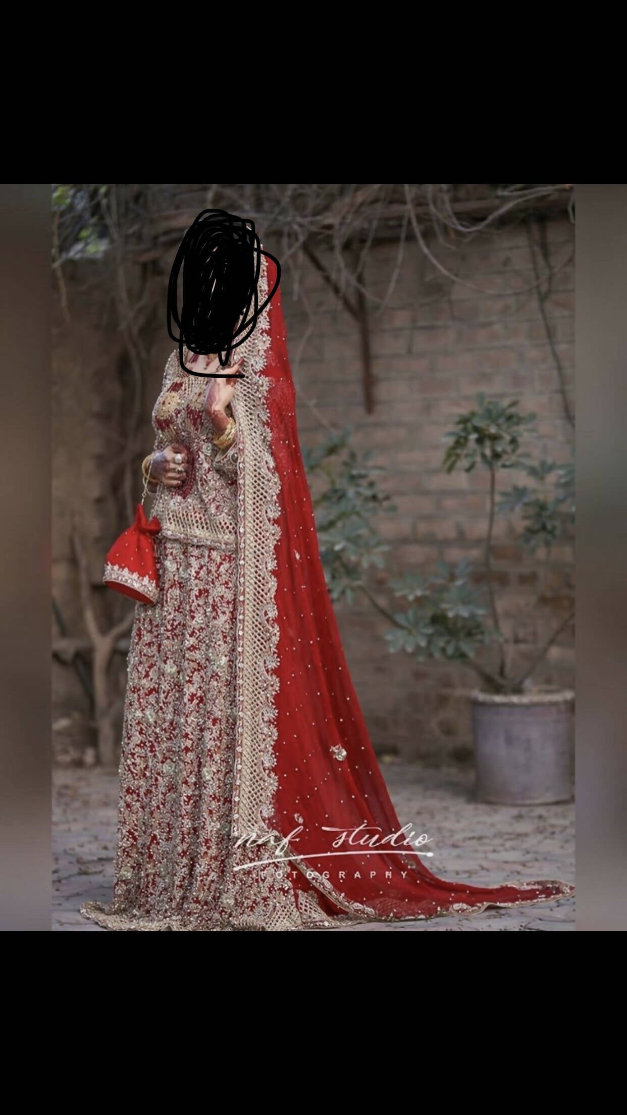 Red bridal dress with long tail | Women Bridals | Worn Once