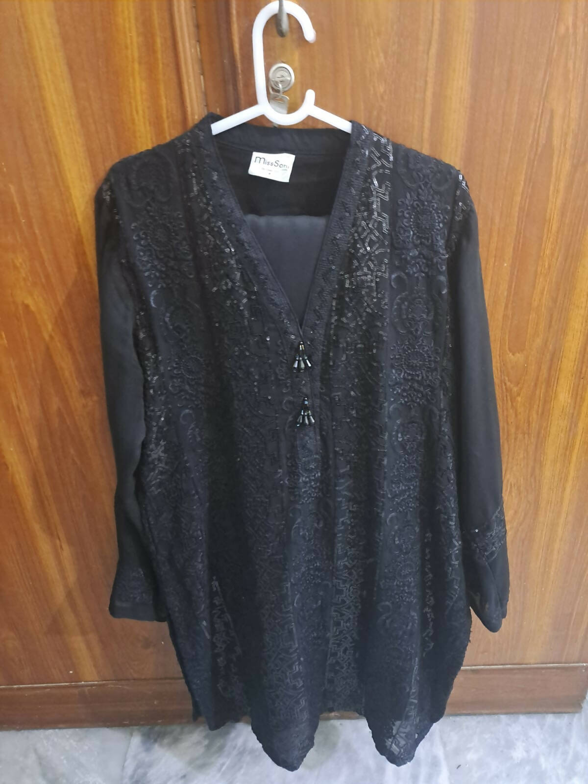 Black Fully Embroidered Suit | Women Locally Made Formals | Medium | Worn Once