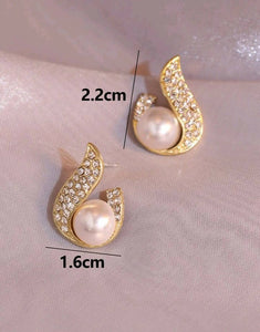 SHEIN | Faux pearl decor Earrings | Women Jewellery | Brand New