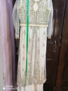 Heavy White Maxi | Women Locally Made Formals | Medium | Worn Once