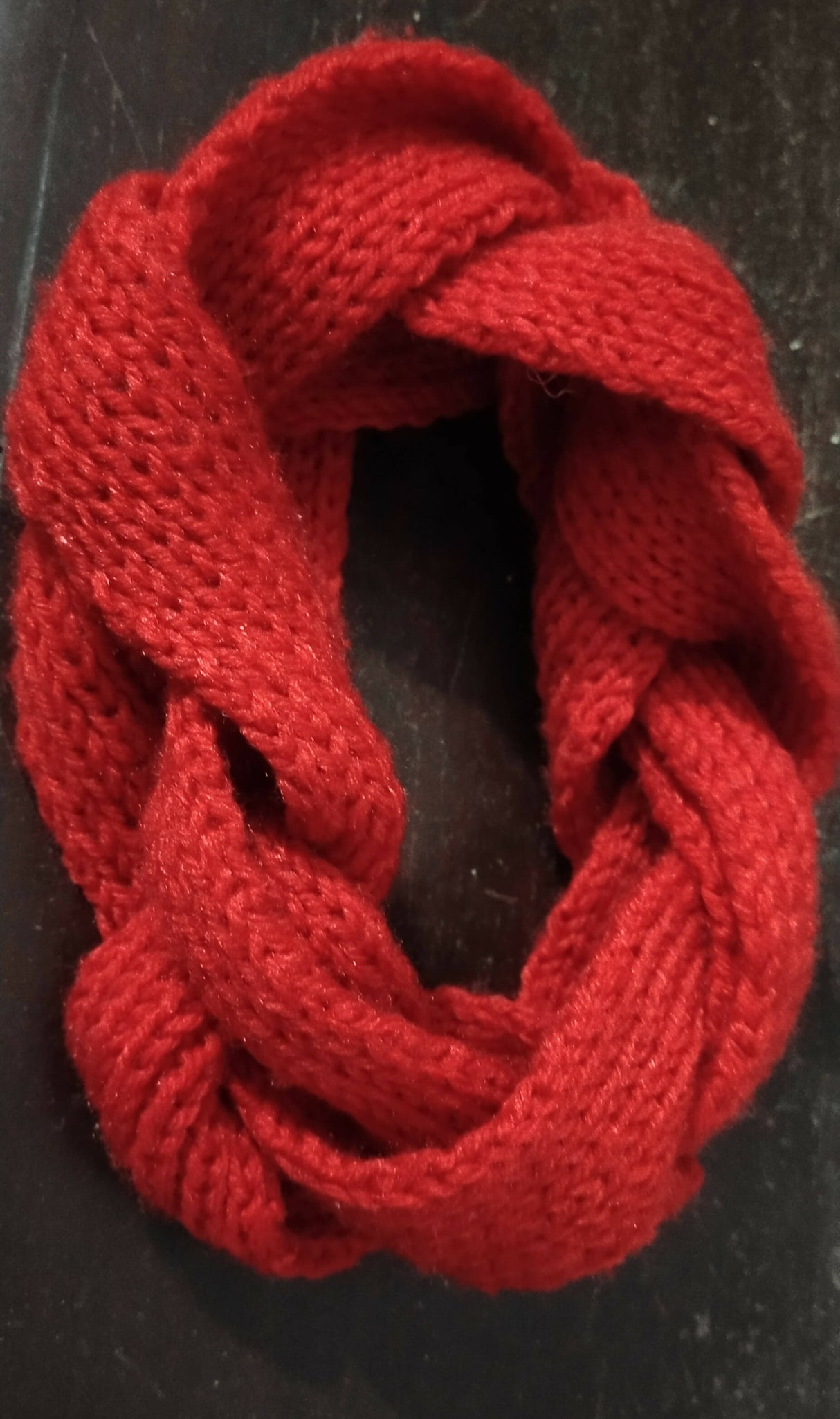 TJ Wholesale | Red Hair Band | Girls Hairbands & Hair Accessories | Small | Preloved