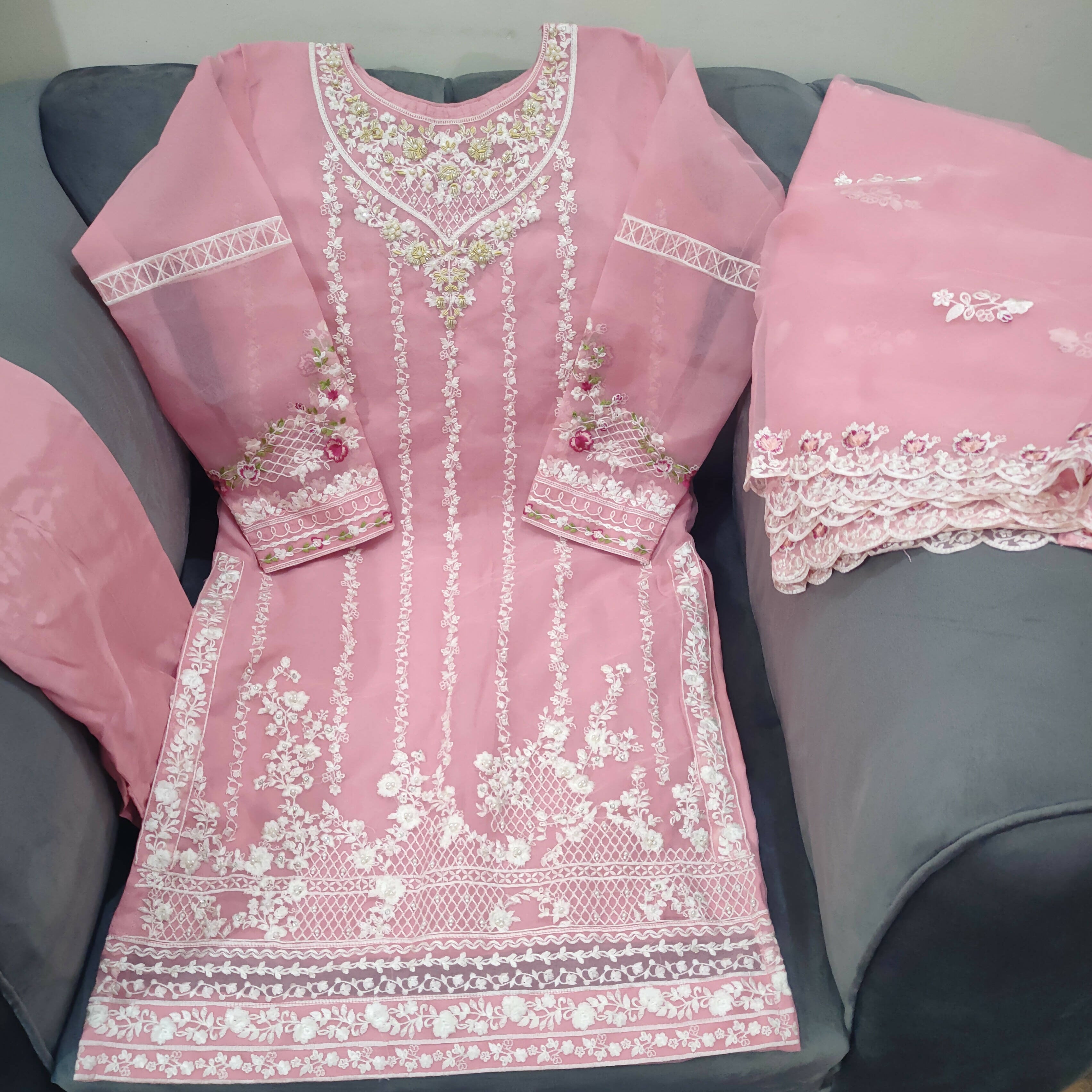 Agha Noor | Pink Gold Stitched 4 Pc Pure Organza Shirt With Dupatta | Women Formals | Medium | New