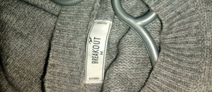 Breakout | Grey Sweater (Medium) | Women Sweaters & Jackets | Worn Once
