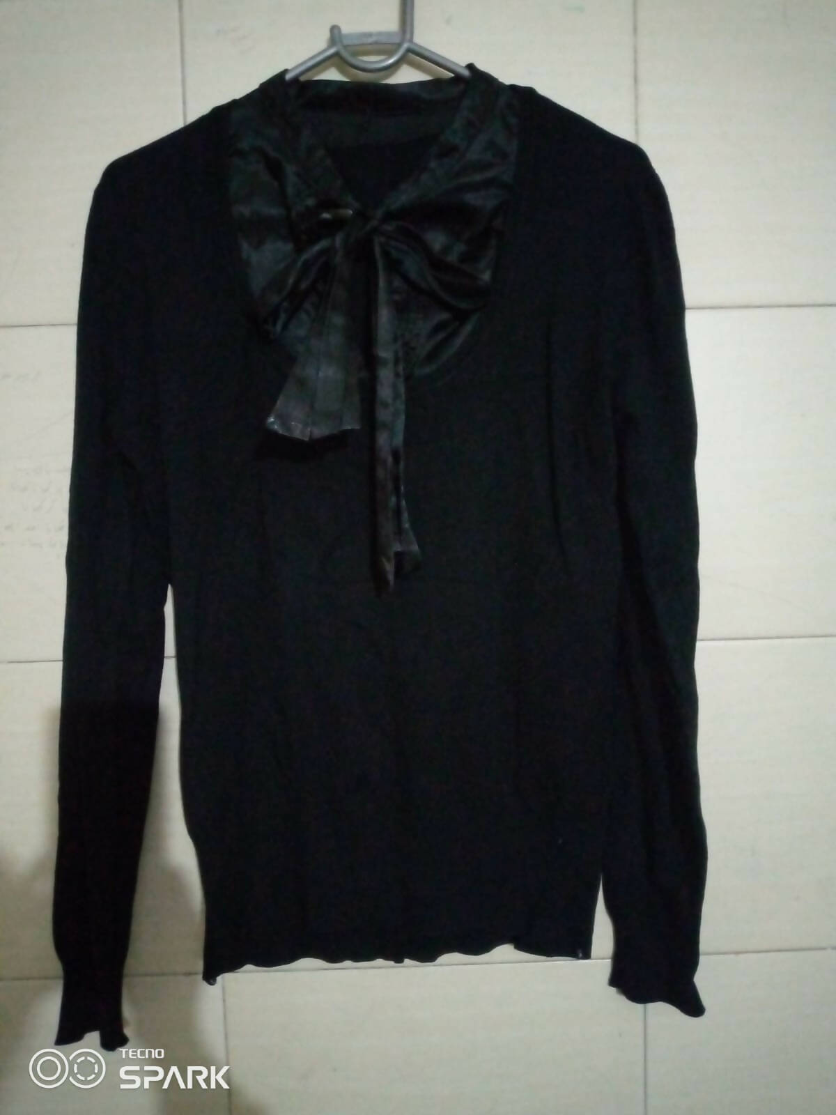 Black Wool & Silk Sweater | Women Sweaters & Jackets | Medium | Preloved