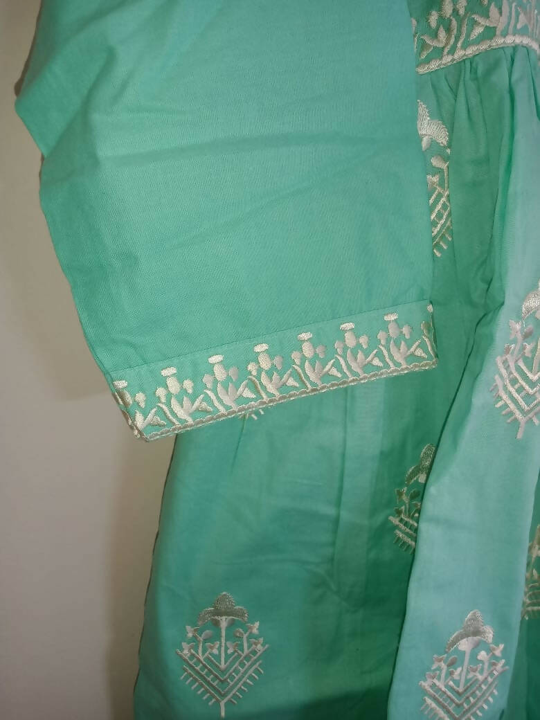 Embroided Kurta | Women Locally Made Kurta | Small | New