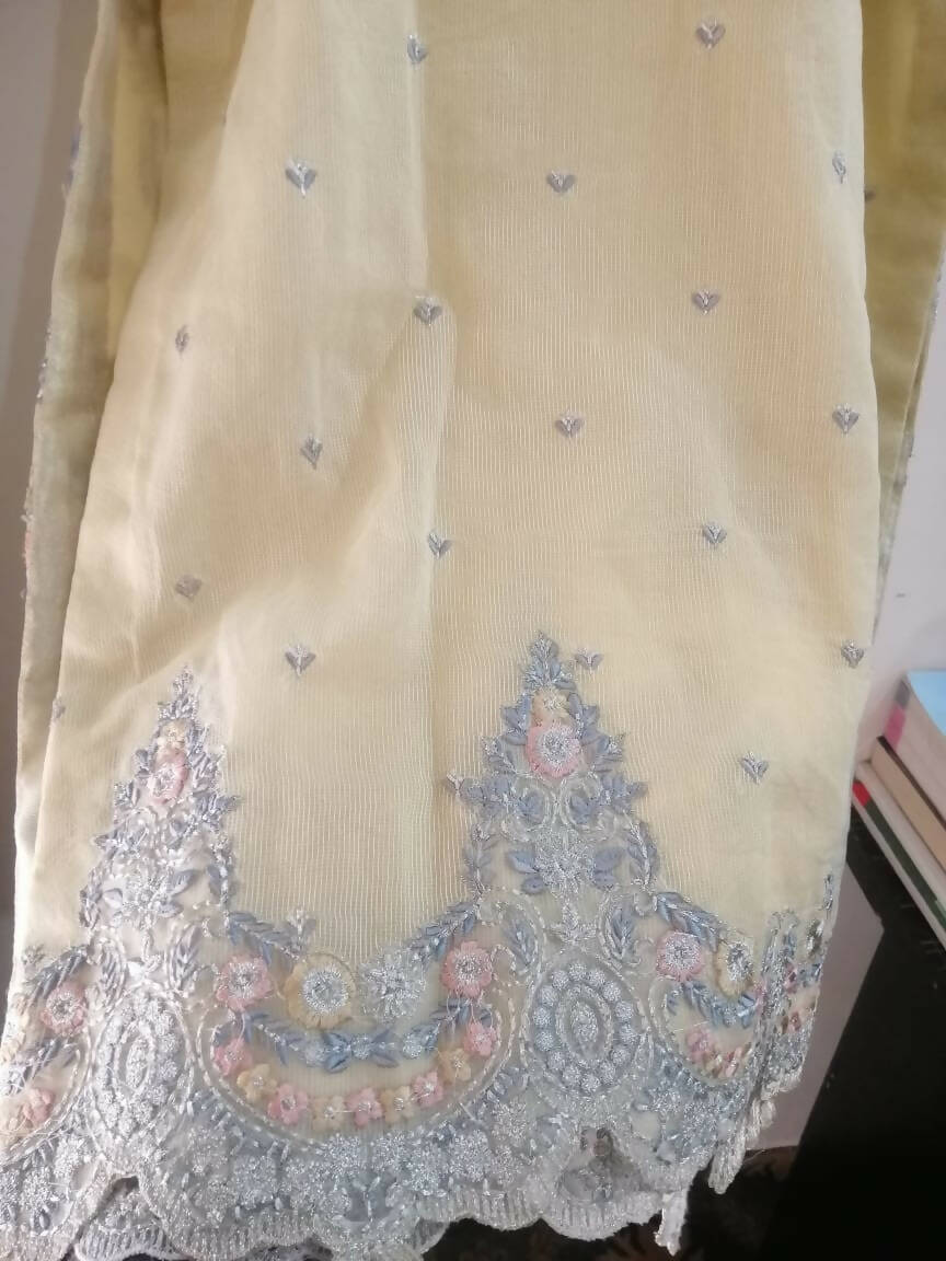 Zarqash | Women Branded Formals | Medium | Worn Once