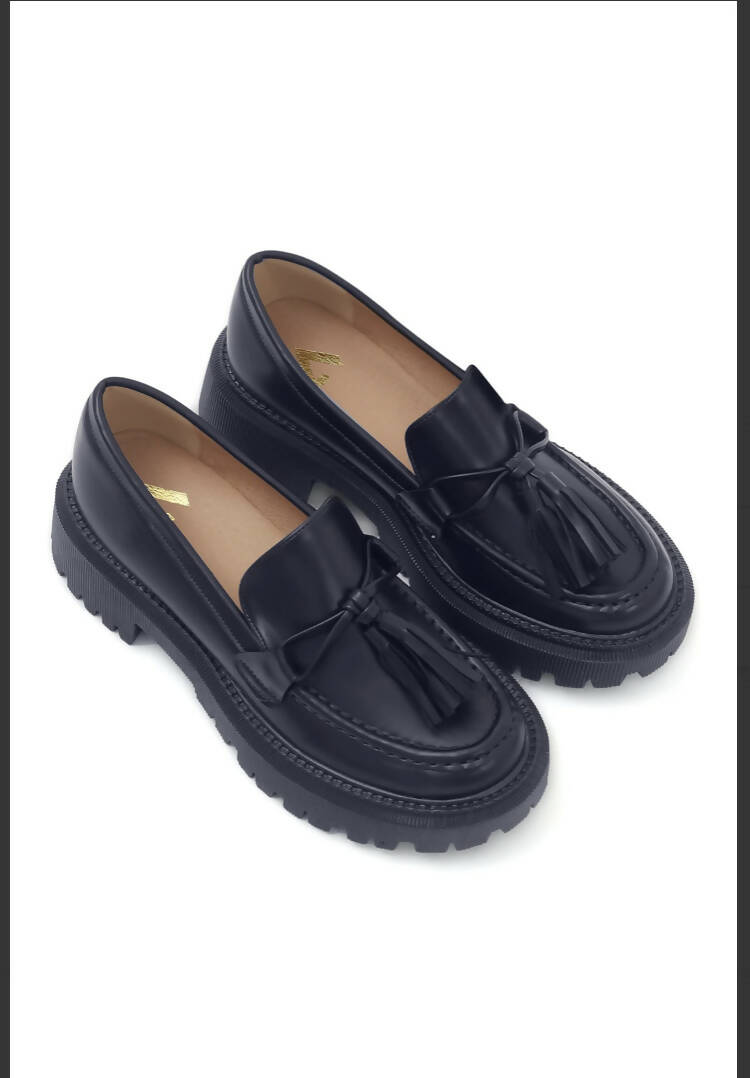 Almas | Tassel Loafers-Shoes | Women Shoes | Size: 39 | New