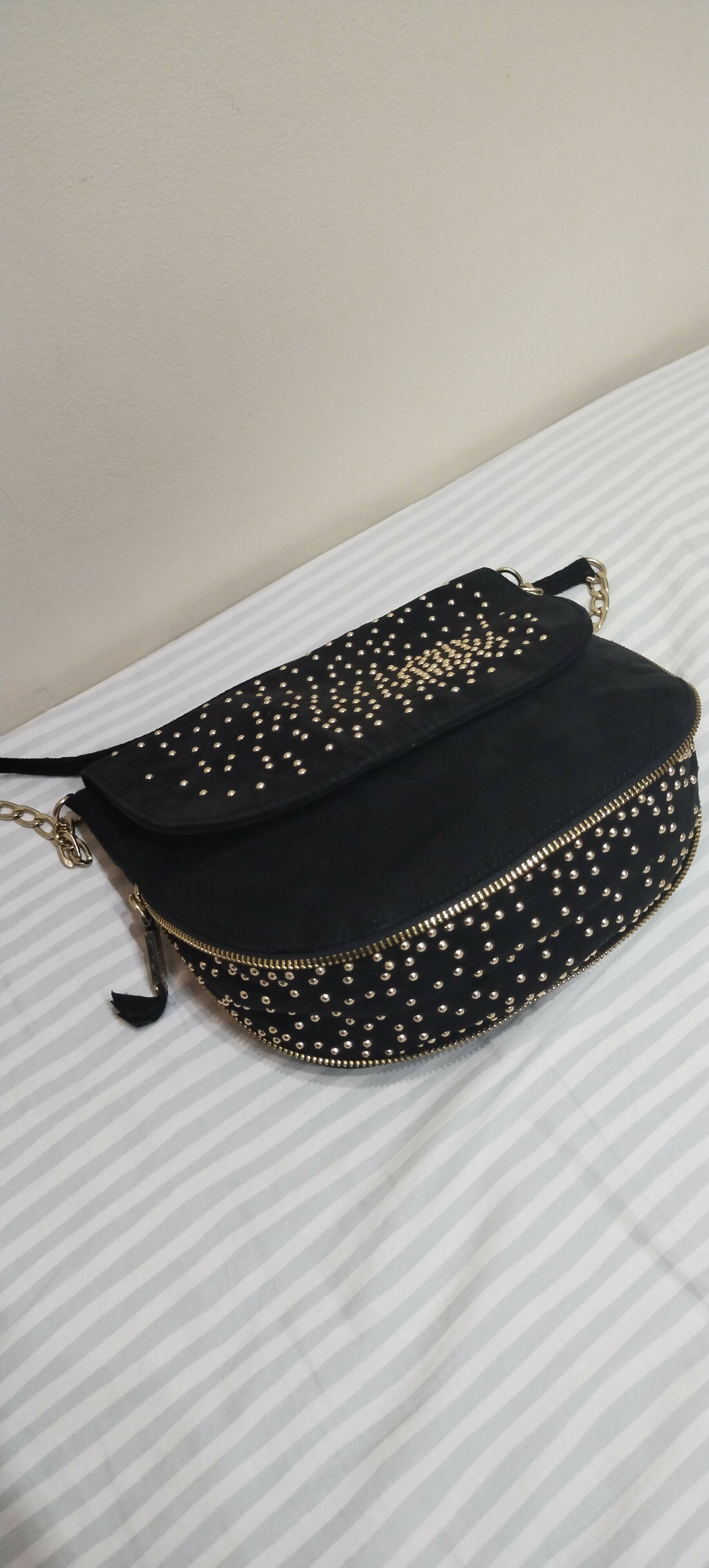 Black Trendy Studded Beautiful Cross Body bag | Women Bags | Preloved