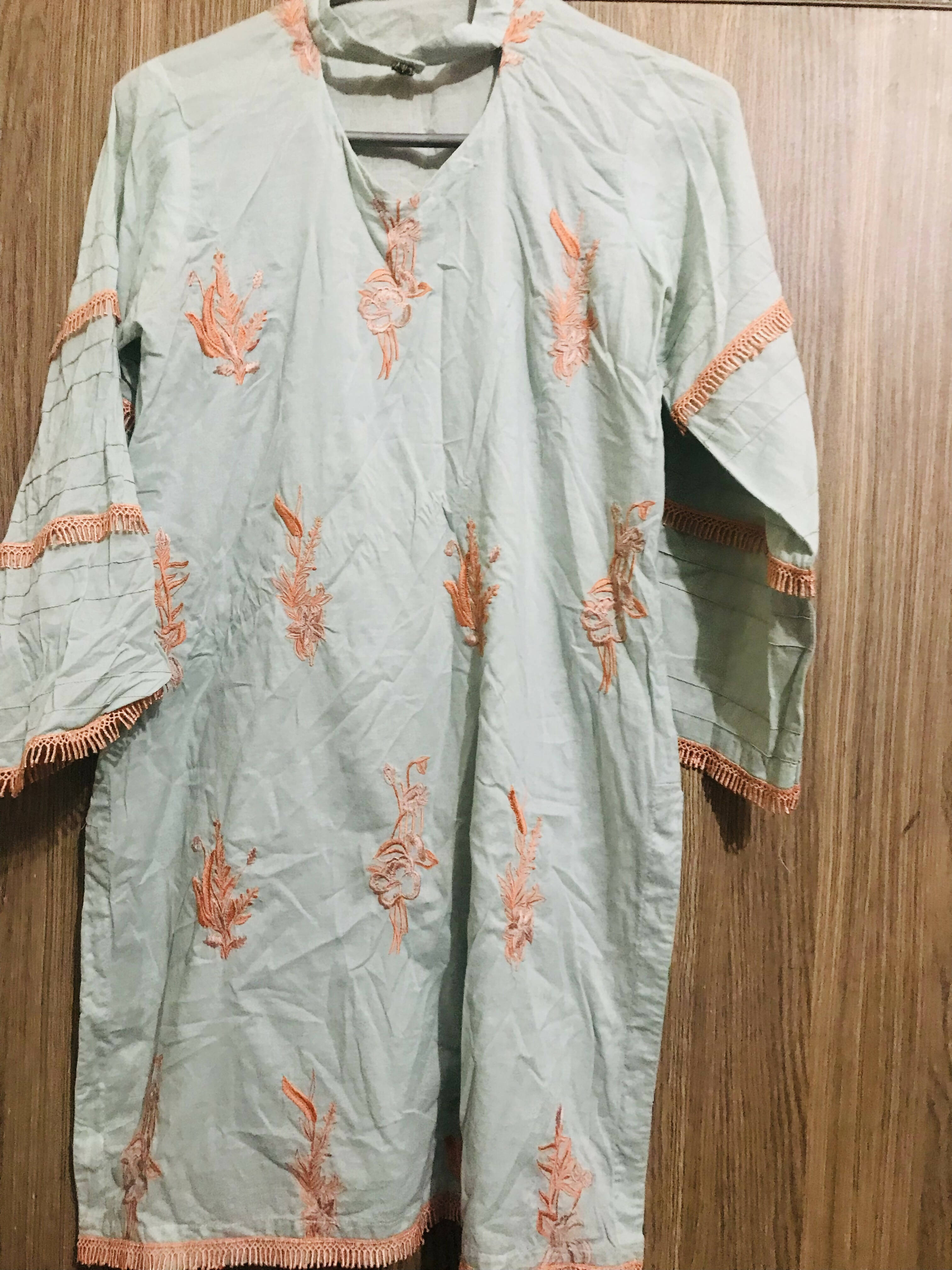 Nishat Linen | Women Branded Kurta | Medium | Preloved