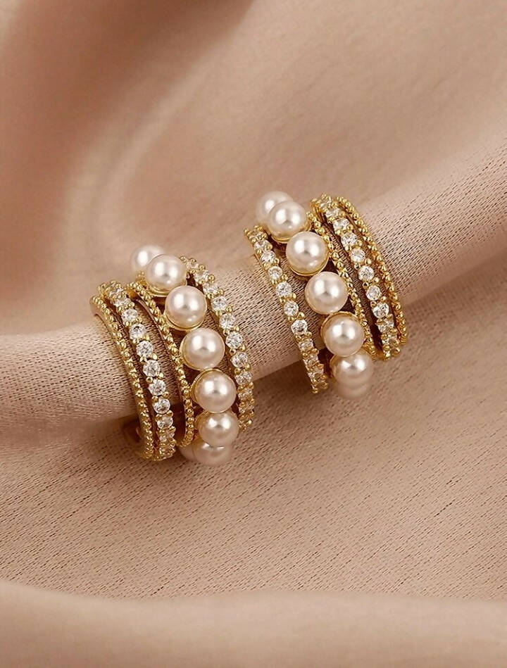 SHEIN | stud tops pearl earrings | Women Jewelry | Brand New