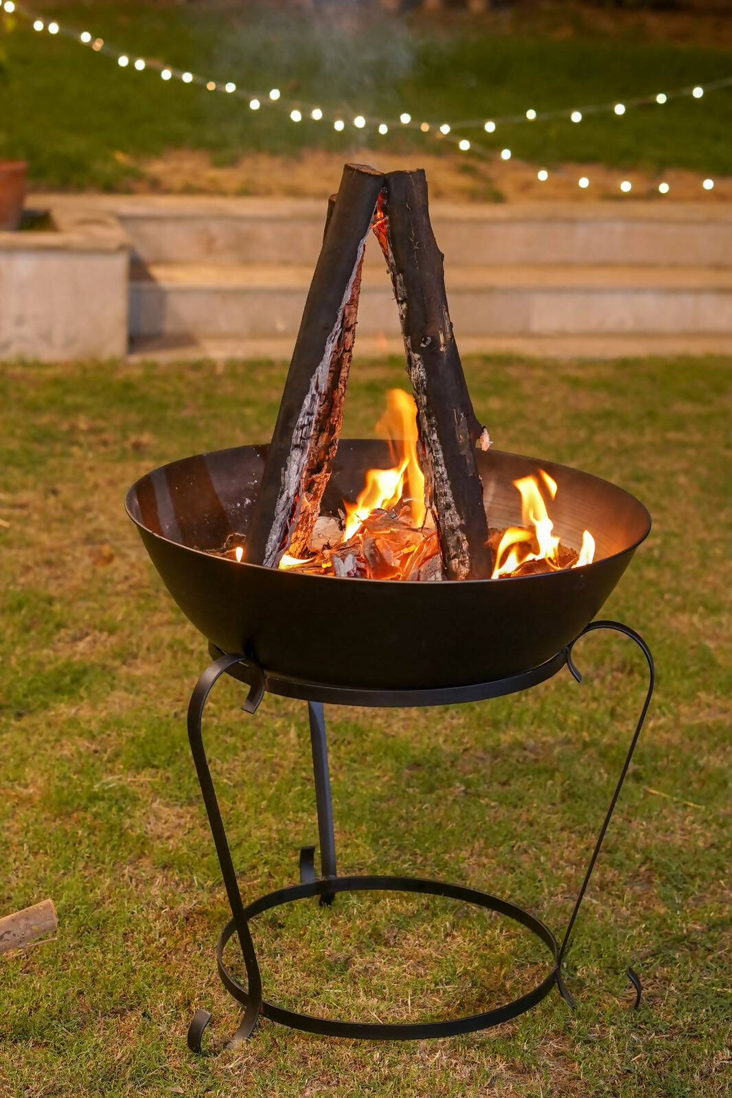 PORTABLE FIREPIT WITH BLACK STAND | FOR YOUR HOME | BRAND NEW