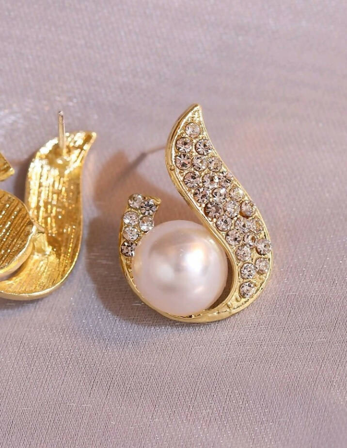 SHEIN | Faux pearl decor Earrings | Women Jewellery | Brand New