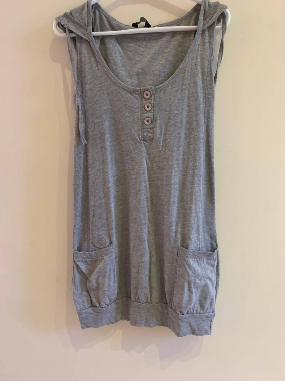 Bershka | Grey Top | Women Tops & Shirts | Preloved