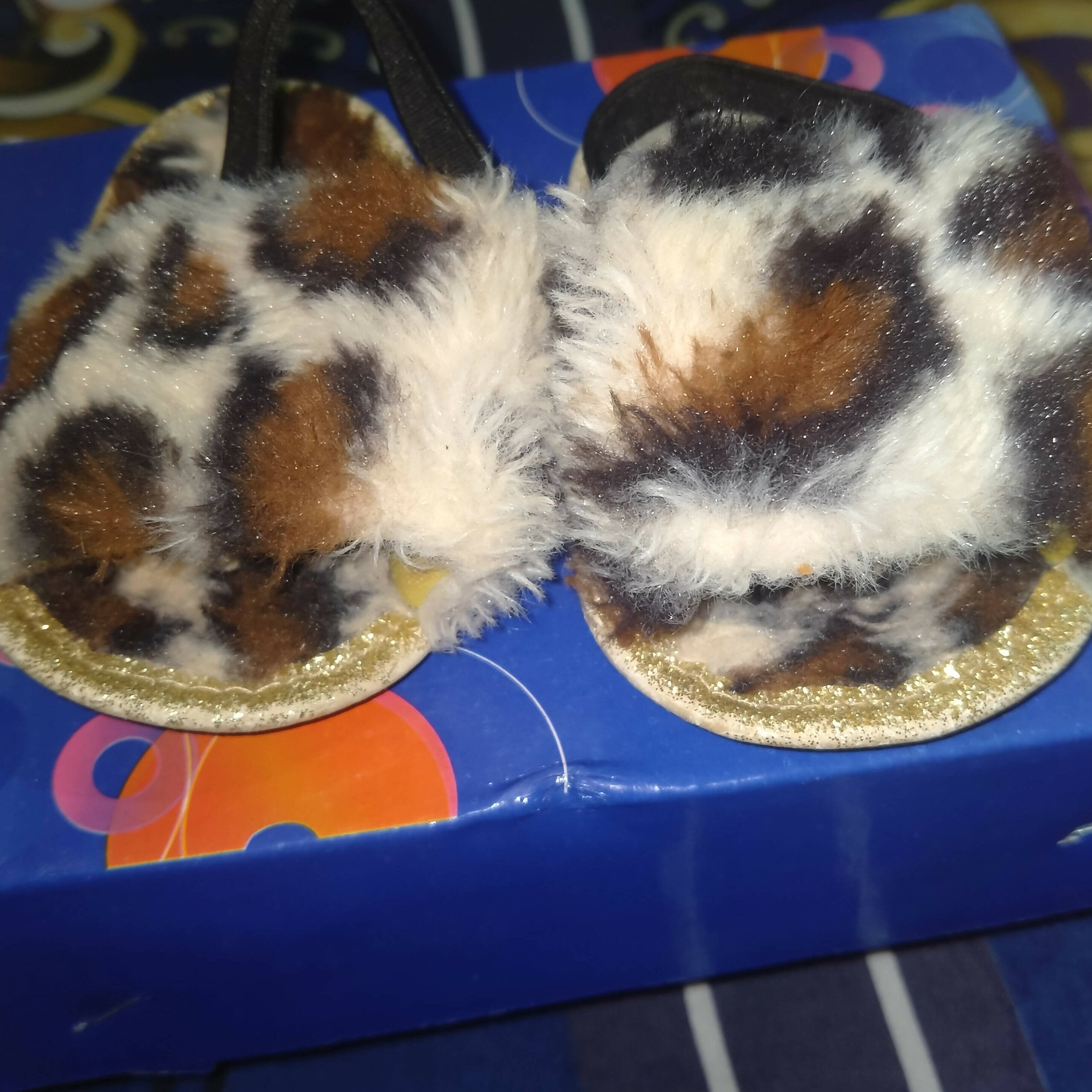 Baby slippers (Size: XS Suitable For 3 to 9 Months Old ) | Baby Shoes | Preloved