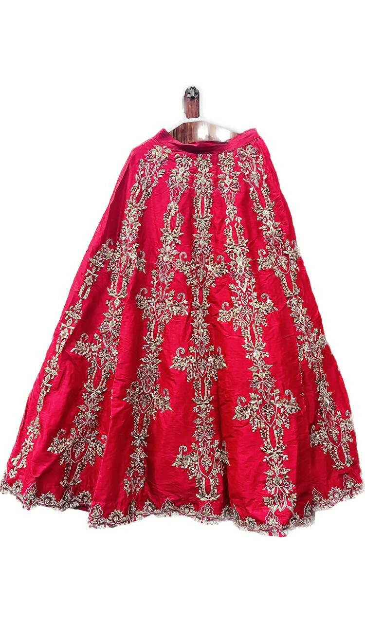 Red lehnga maxi | Women Bridals | Worn Once