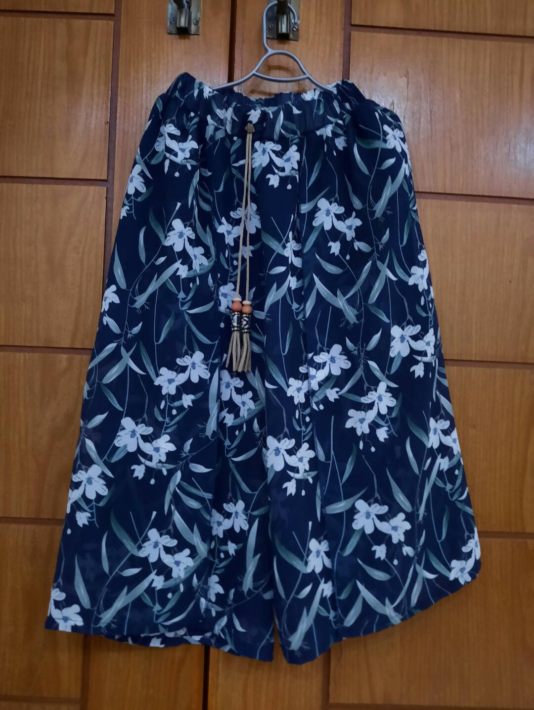 2 Piece White and Blue Dress | Kids | Girls Skirts & Dresses | 5 Yrs | Preloved