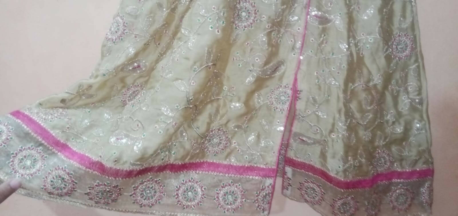 Embroidery Andraka frok | Women Locally Made Formals | Medium | Worn Once