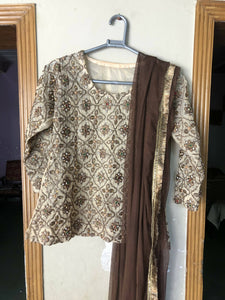 3 Pc Ghaghra Choli (Size: M )| Women Formals | Worn once